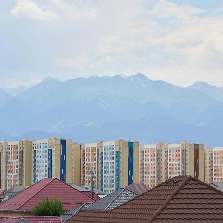 7Days Hotel Almaty Luaran gambar