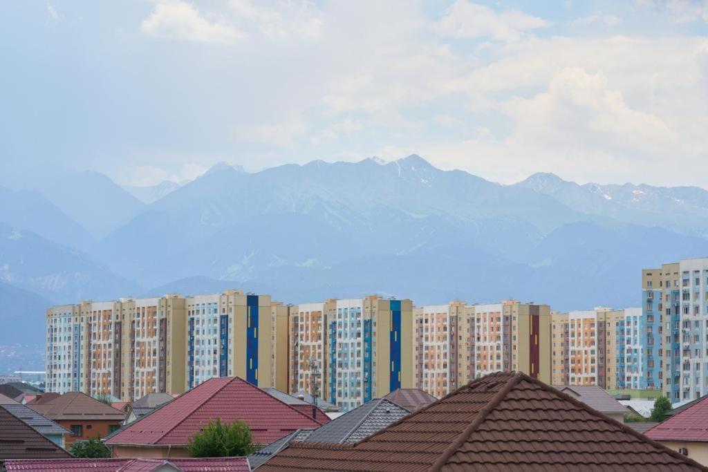 7Days Hotel Almaty Luaran gambar